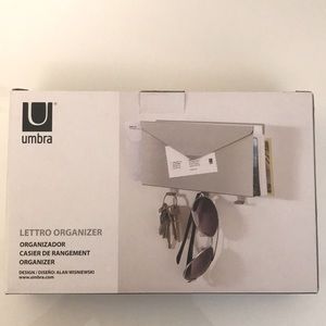 Umbra Letter Organizer BNIB